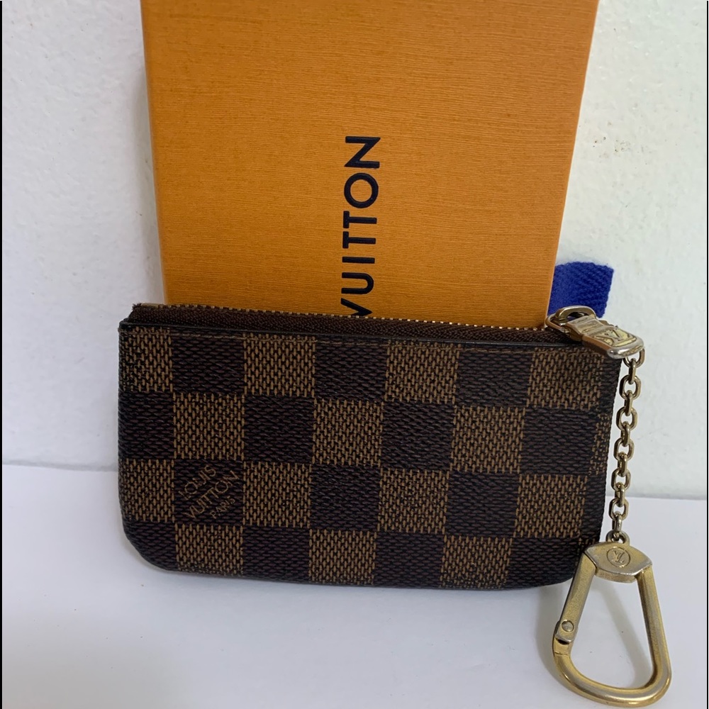 Louis Vuitton Damier key pouch - Picture 2 of 8